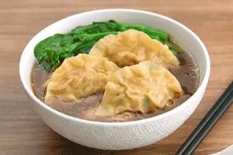 Dumpling Soup 9pcs (水饺汤 9 粒)